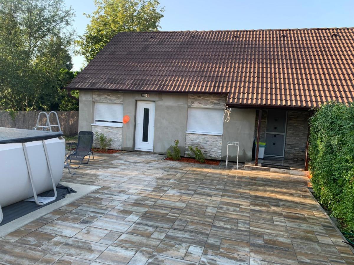 Balatonmariafuerdo Nyaralo Villa Eksteriør billede